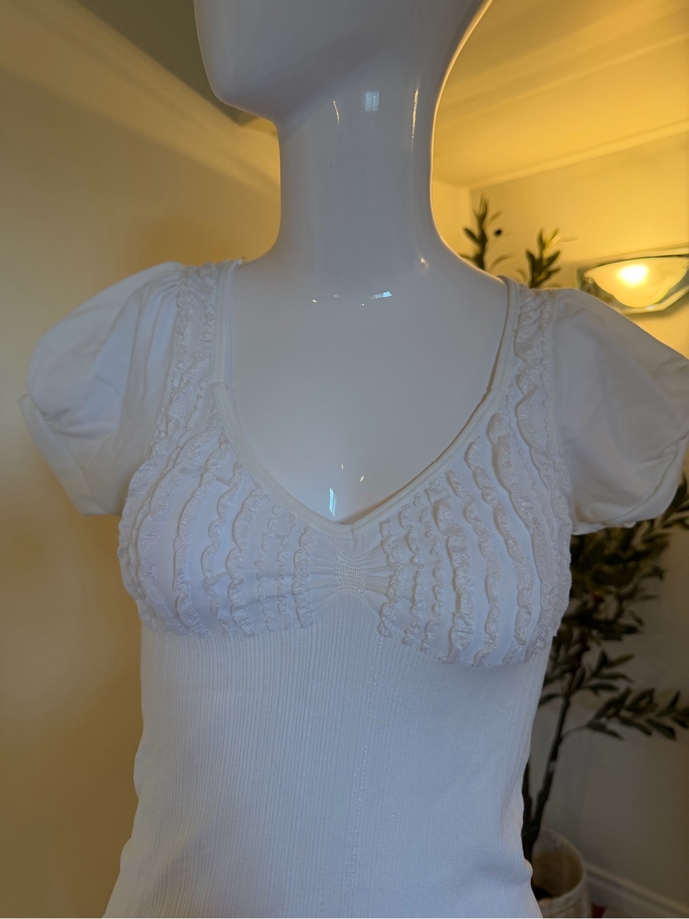 Majora Ivory Ruffle Puff Sleeve Ribbed Top L - Picture 2 of 5